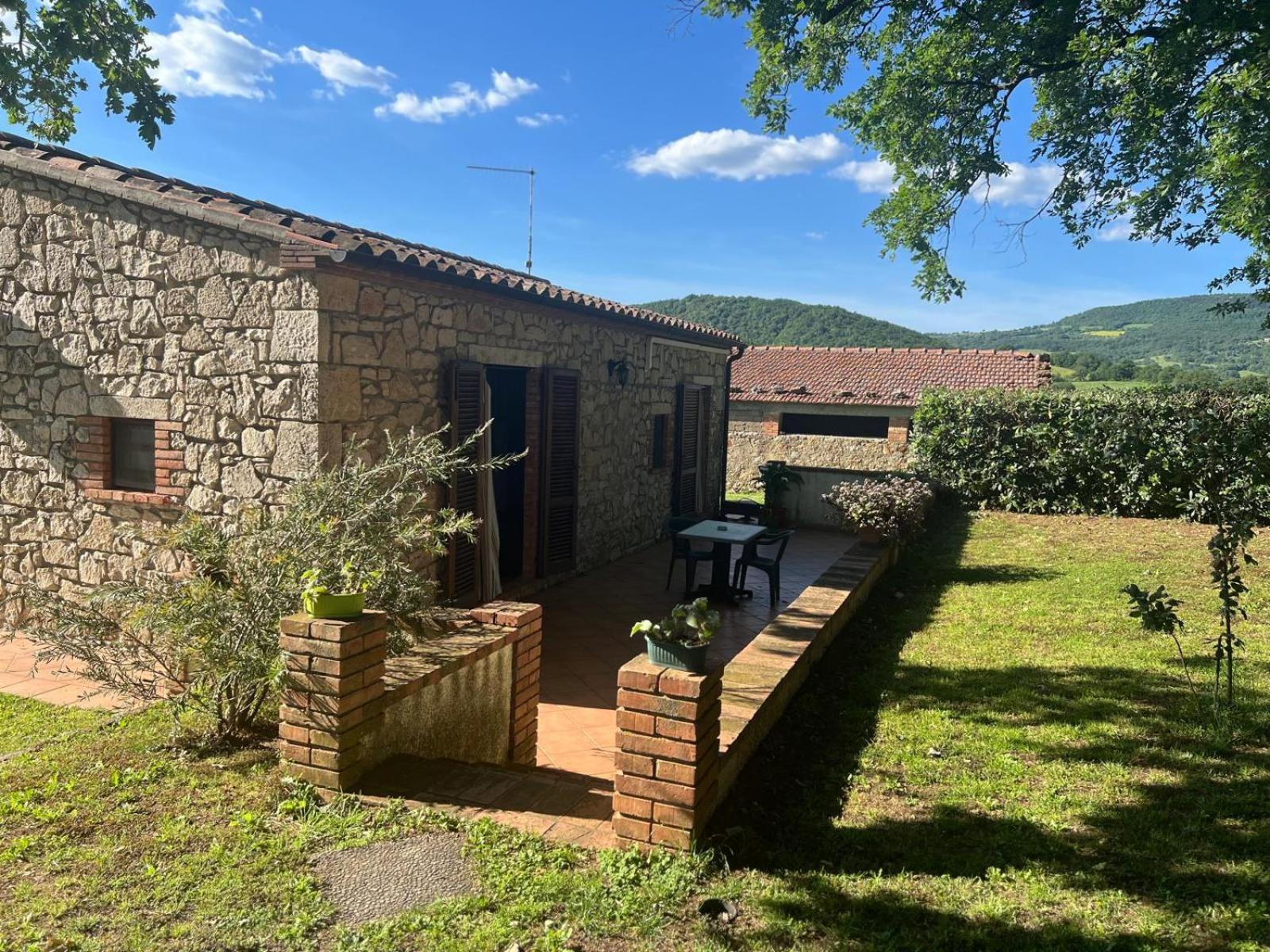 Agriturismo La Castellina Saturnia Eksteriør billede