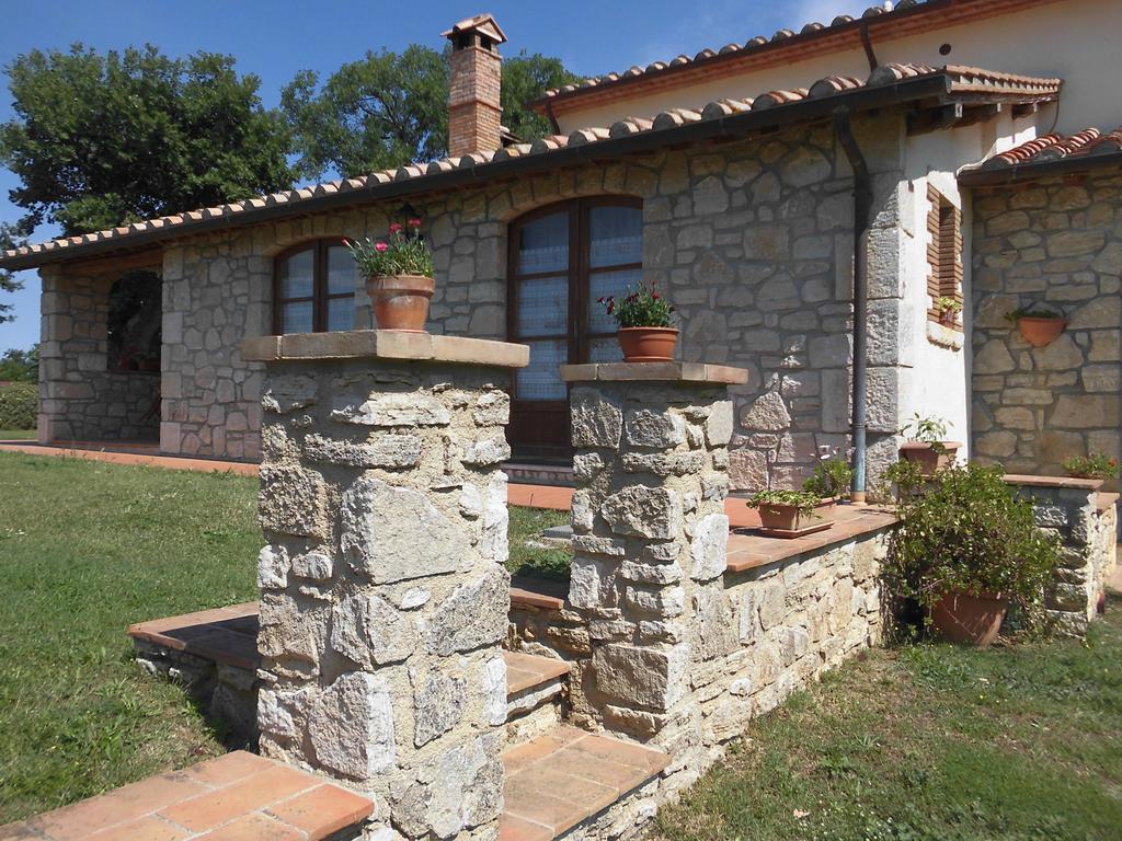 Agriturismo La Castellina Saturnia Eksteriør billede